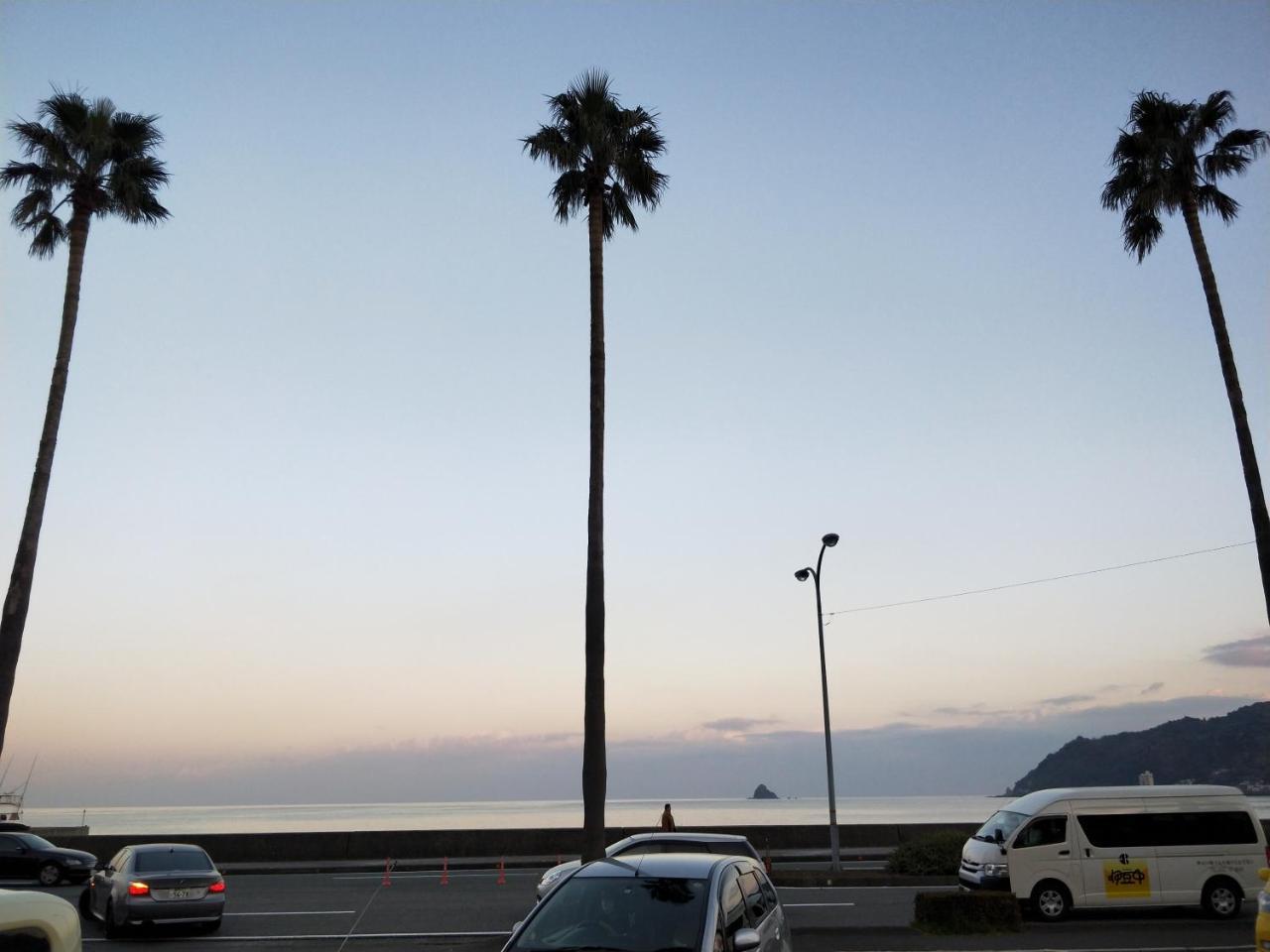 Izu Hokkawa Seaside Guesthouse 伊豆北川の家 Хигашиизу Екстериор снимка